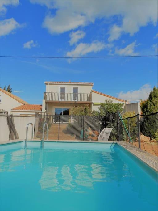 Grande Villa Neuve Avec Piscine Pres Mer Et Sete Balaruc-les-Bains Luaran gambar