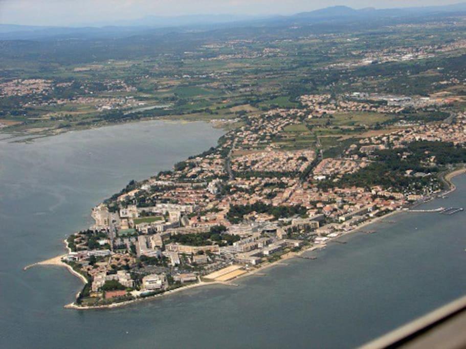 Grande Villa Neuve Avec Piscine Pres Mer Et Sete Balaruc-les-Bains Luaran gambar
