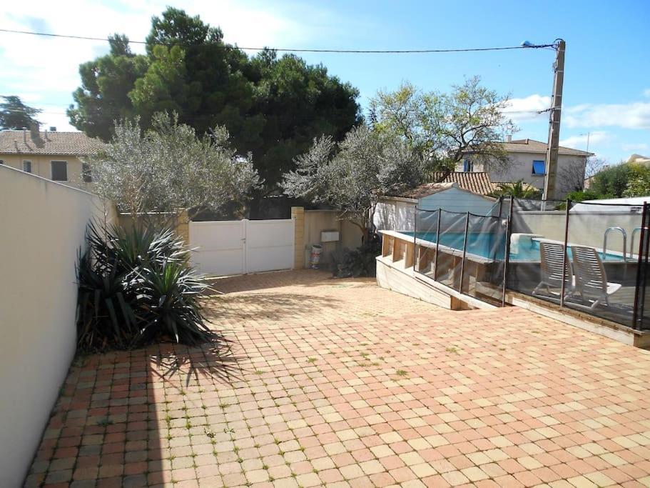 Grande Villa Neuve Avec Piscine Pres Mer Et Sete Balaruc-les-Bains Luaran gambar